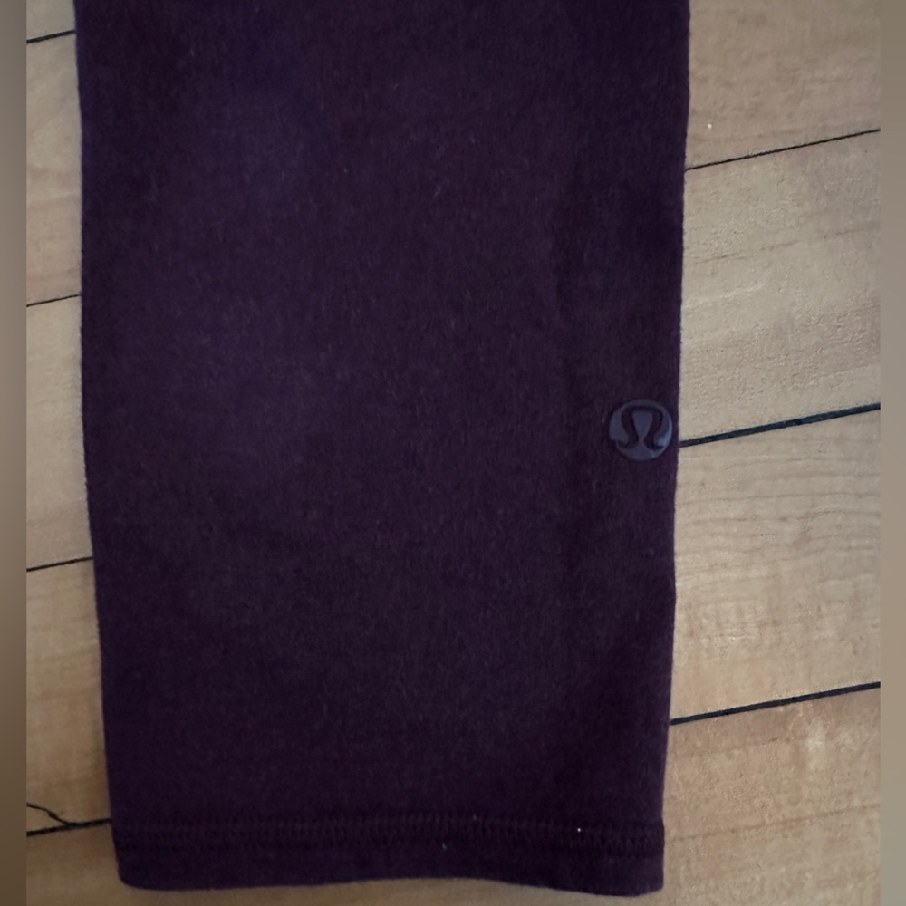 Lululemon Leggings (size 4)